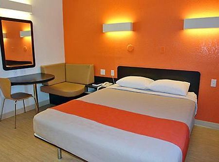Motel 6-Marble Falls, Tx Buitenkant foto